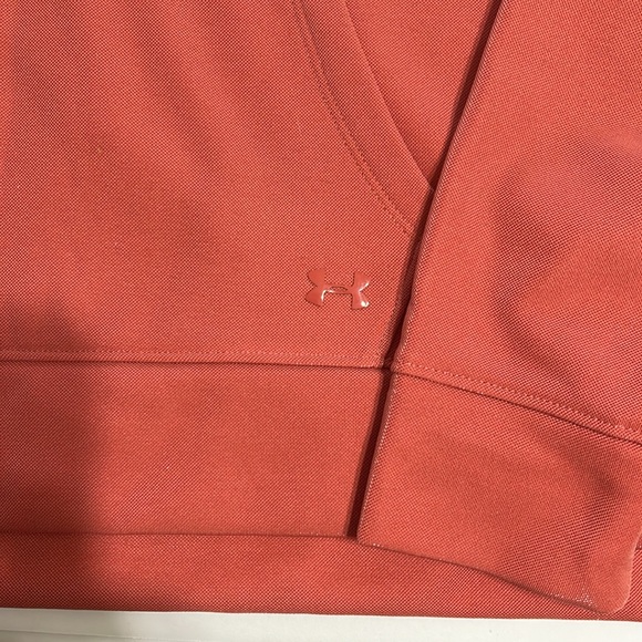 Under Armour Peachy/Coral mock neck Sweatshirt size Small - Picture 2 of 5